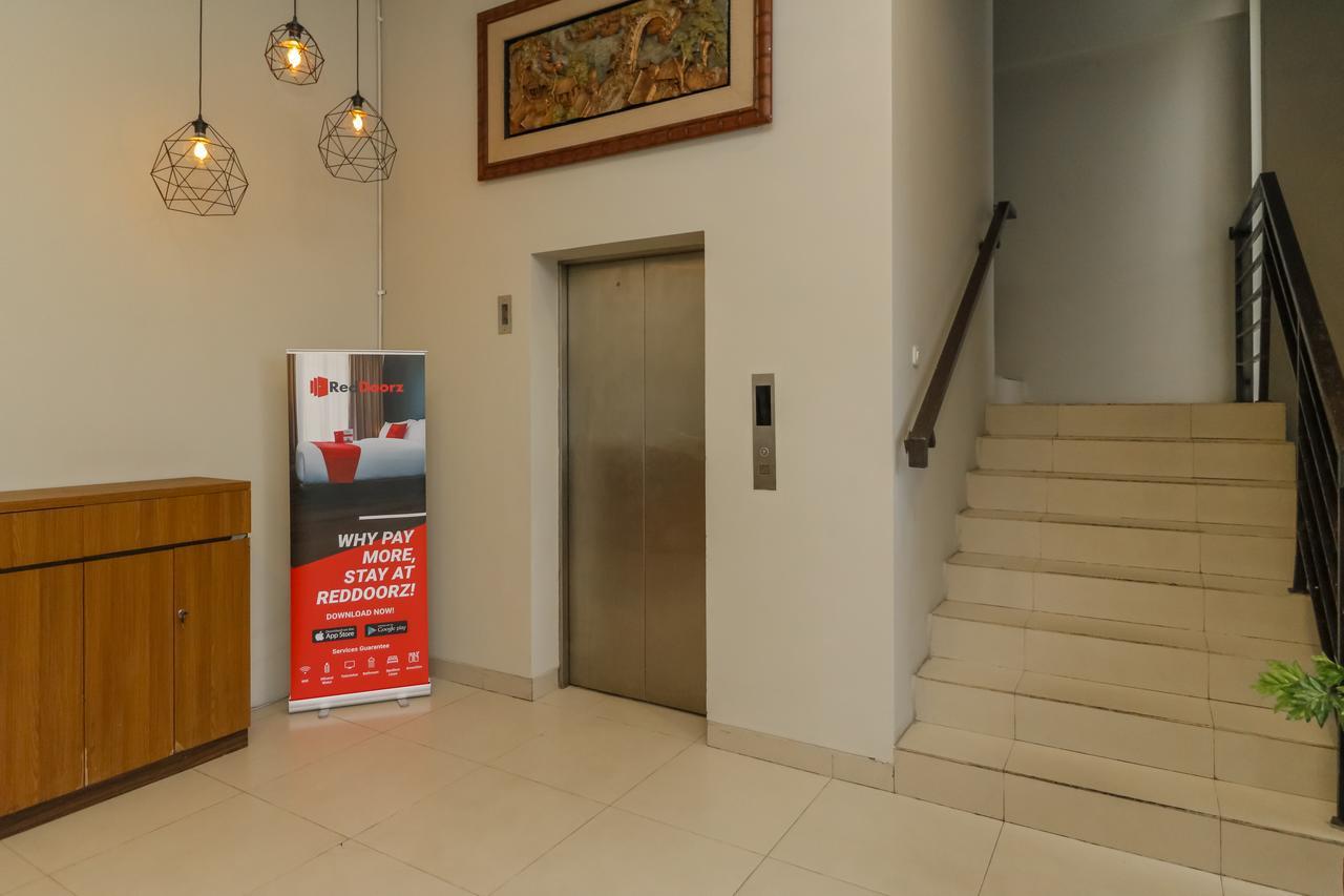 Reddoorz Plus @ Kapuk Business Park Jakarta Exterior photo